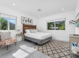 The Downtown Retreat 1