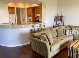 Luxurious 3 BR & 3 BA Condo with Spectacular Views