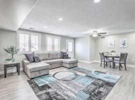 Gilbert Apartment with Grill, Fire Pit and Pool Access