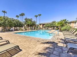 Sunny First-Floor Phoenix Condo with Community Pool