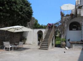 La Corte di Aci