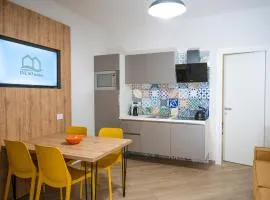 Incao Holiday Candeloro House