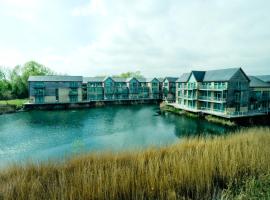 De Vere Cotswold Water Park Apartments


                    4 stars
