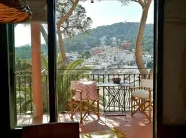 T4 · Beachside escape with unbeatable views