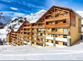 FOUX D ALLOS Piscine 6 personnes