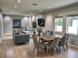 StaysPro - Hollywood Homes minutes to everything SPACIOUS AND FREE PARKING