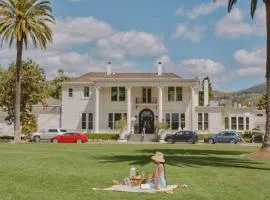 Pet Friendly, PGA Silverado Course Retreat with Pool