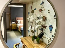 The Lawrance Luxury Aparthotel - Harrogate


                    4 stars