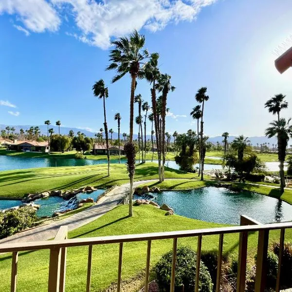 The View/Palm Desert Boutique Inn