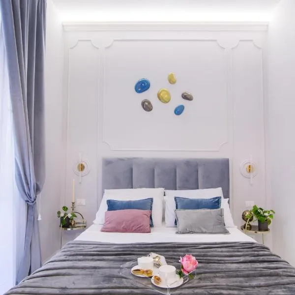 Roma Deluxe Apartments