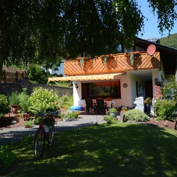 Ferienwohnung Burgblick Bilstein