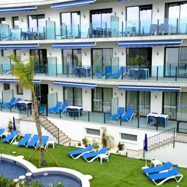 AZAHAR BEACH Blue Apartments & Spa