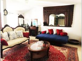 Elegant Spacious Private Studio ~ Upscale Berkeley