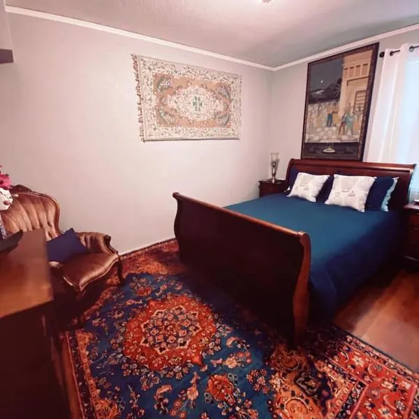 Serene Charming Private Suite Patio, Upscale Berkeley