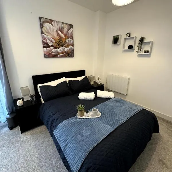 Cozy Bracknell Apartment with Modern Amenities