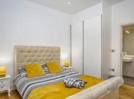 602 Luxury Apartment near Luton Town and Station